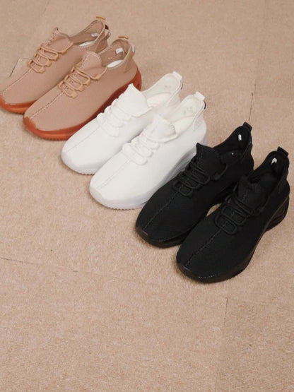 Nova Breeze knitted trainer