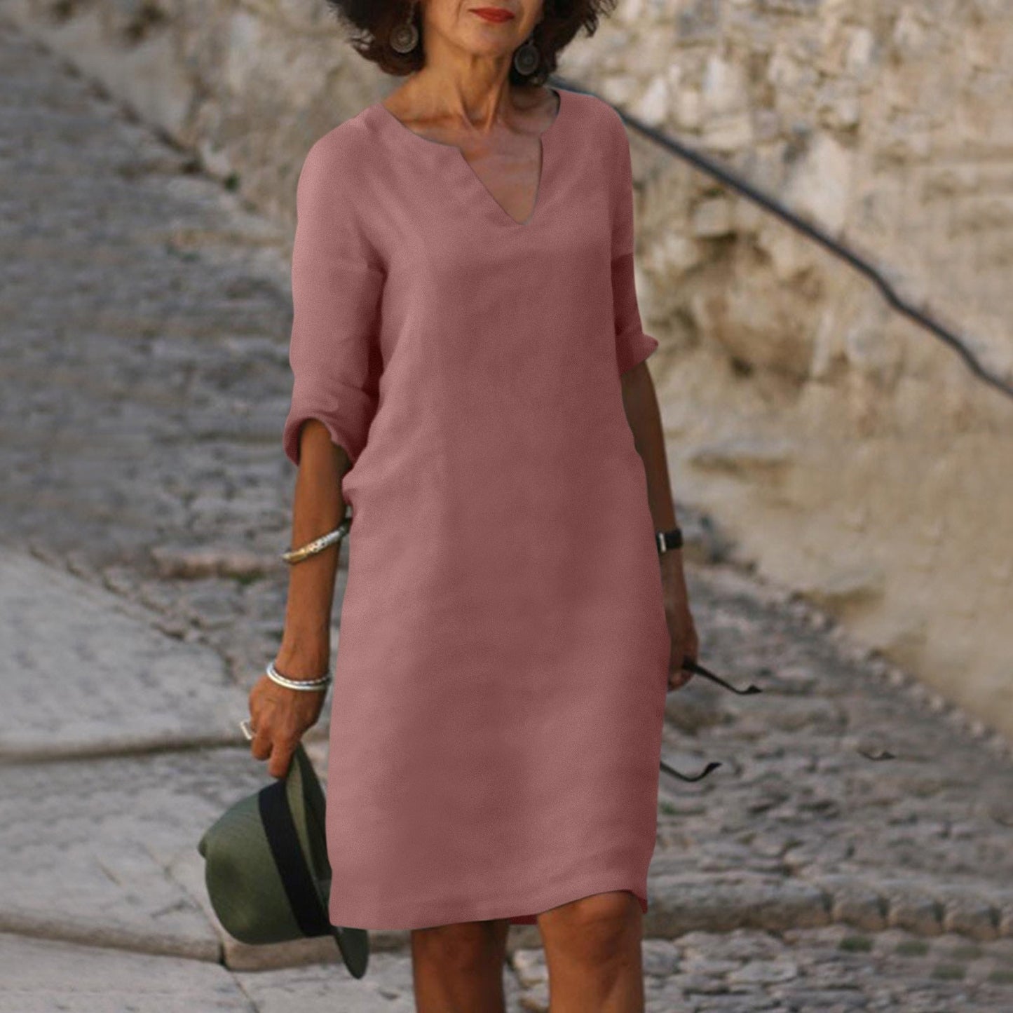 Amara - Linen Dress with V-Neck