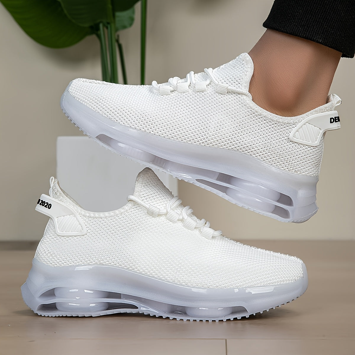 Nova Breeze knitted trainer